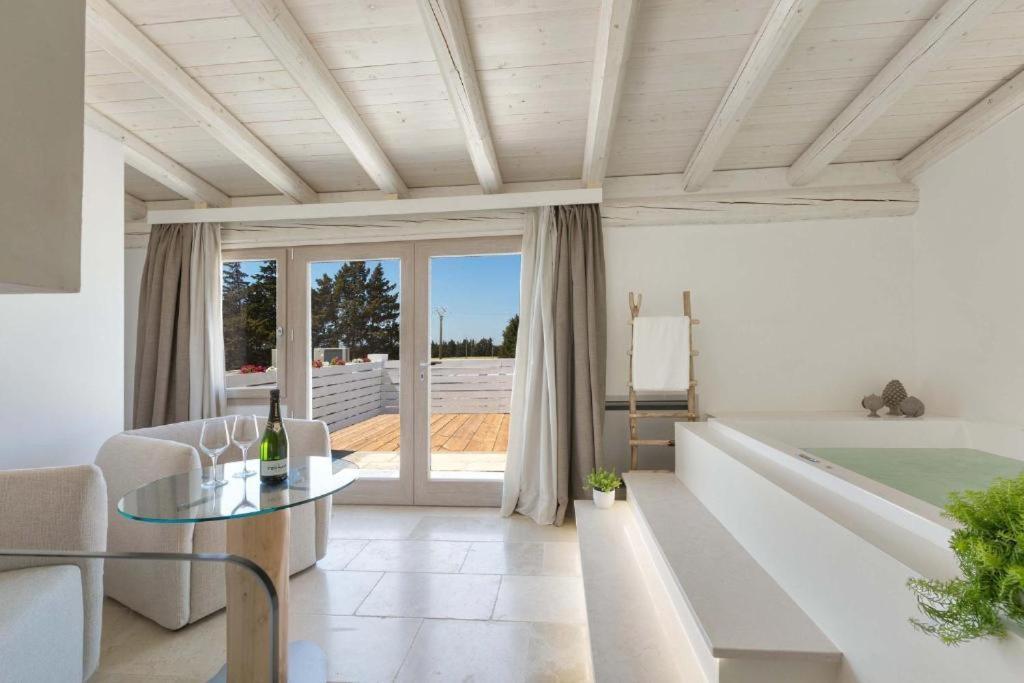 Masseria Longa Boutique Hotel by BarbarHouse Otrante Extérieur photo